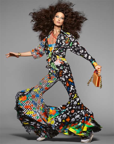 shalom harlow versace 2019|shalom harlow versace makeup.